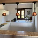 Maison Conviviale, Vue Σπίτι διακοπών *